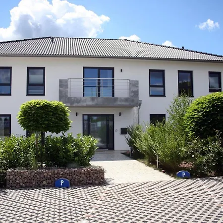 Heidezeiten לינה וארוחת בוקר